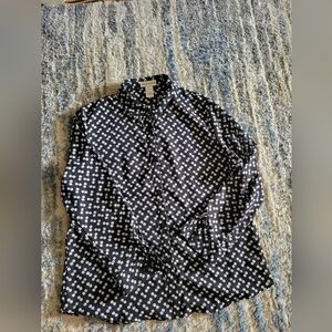 Drapers & Damon's XL Blouse Black with White Buttons